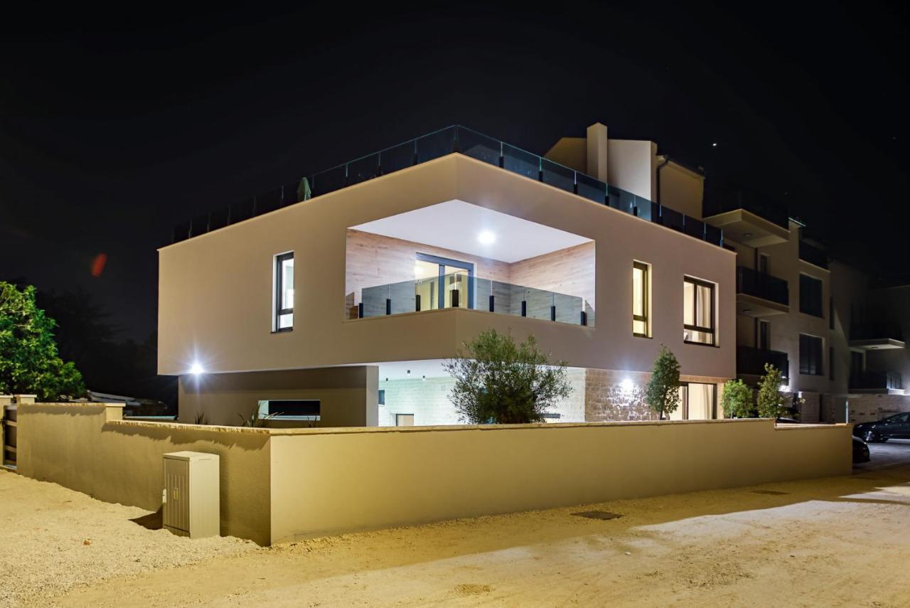 Villa Sponza ميدولين المظهر الخارجي الصورة
